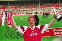 Footballer Paul Merson Arsenal 8x12 Coloured Signed Photo. Photo shows Merson lifting the FA Cup and