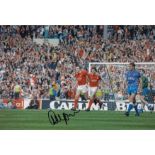 Autographed LEE CHAPMAN 12 x 8 photo - Col, depicting the Nottingham Forest celebrating with team