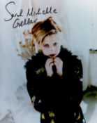 Sarah Michelle Gellar signed 10x8 colour photo. American actress, producer, and entrepreneur. Good