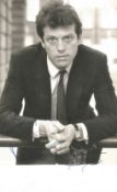 Leslie Grantham signed 5x3 black and white photo. (30 April 1947 - 15 June 2018) was an English