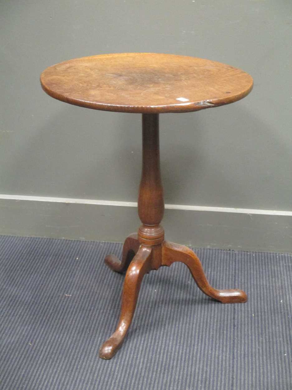 A George III mahogany breakfast table with brass lion paw feet, 72 x 91cm; a 19th century occasional - Bild 6 aus 16