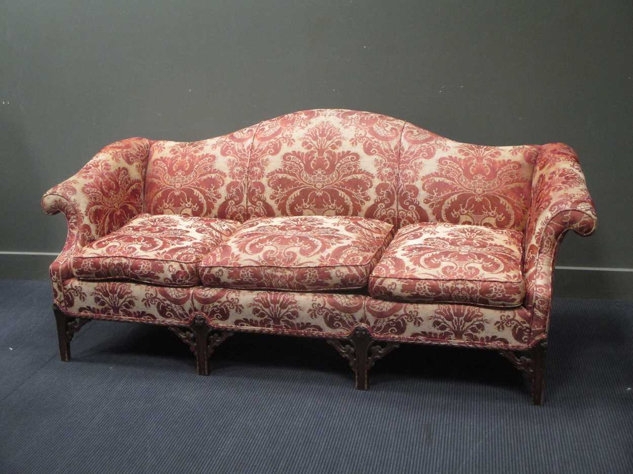 A George III style hump-back settee 86 x 210 x 95cm