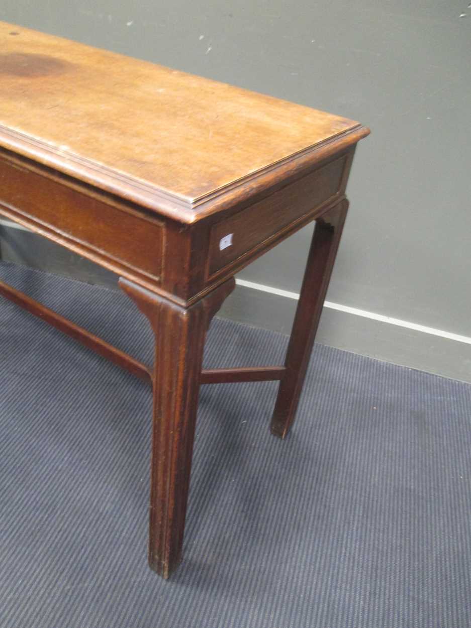 A George III style mahogany slender rectangular table, on moulded legs with shaped stretcher 77 x - Image 9 of 10