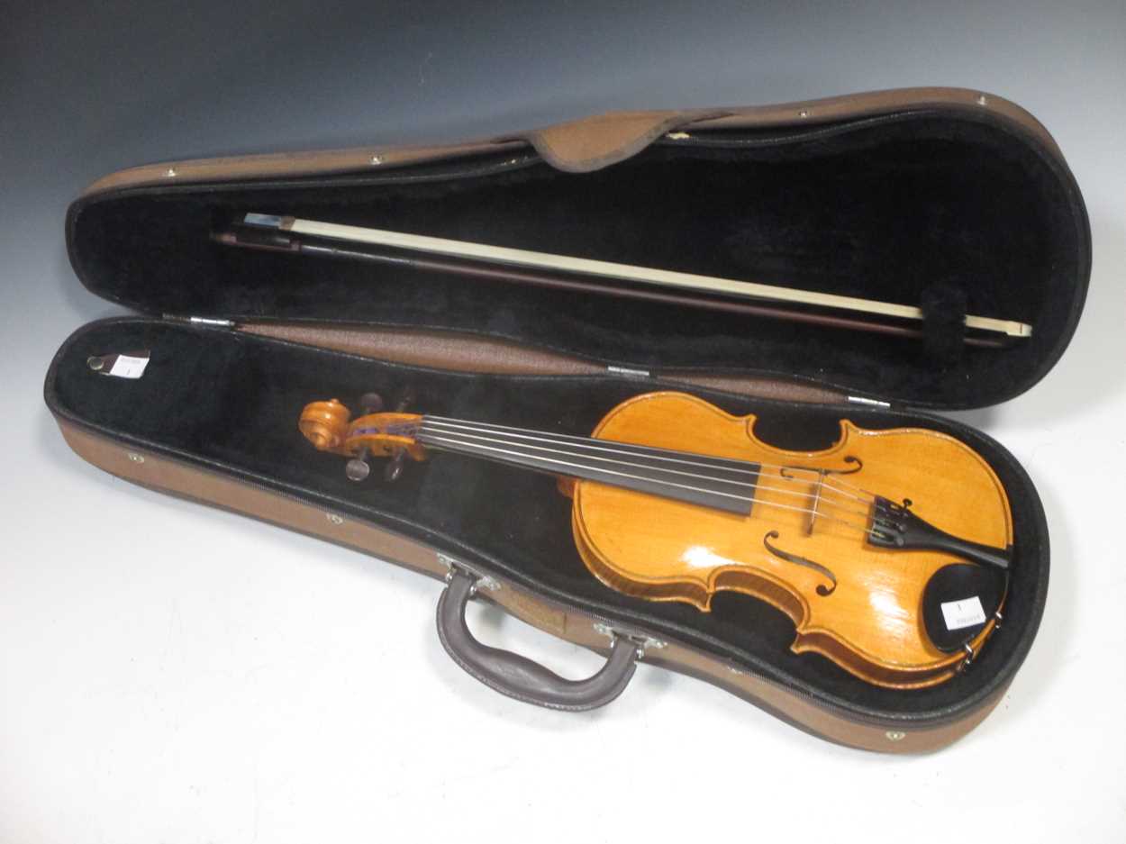 A miniature modern violin by Robert Mynott (Cambridge), with case and bow, 46cm long