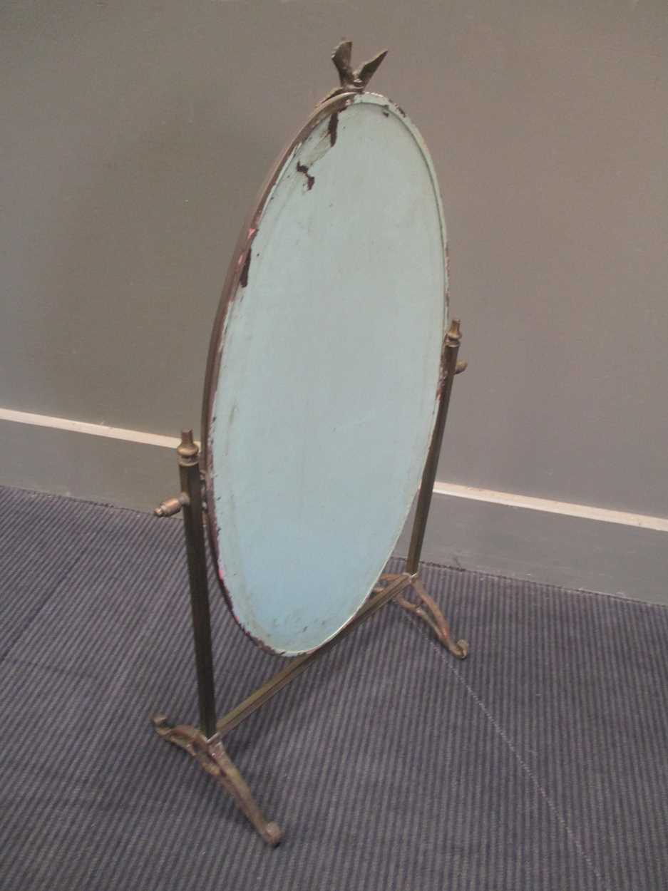 A brass framed oval dressing table mirror, with dove cresting 75cm high 44cm wide - Bild 3 aus 5