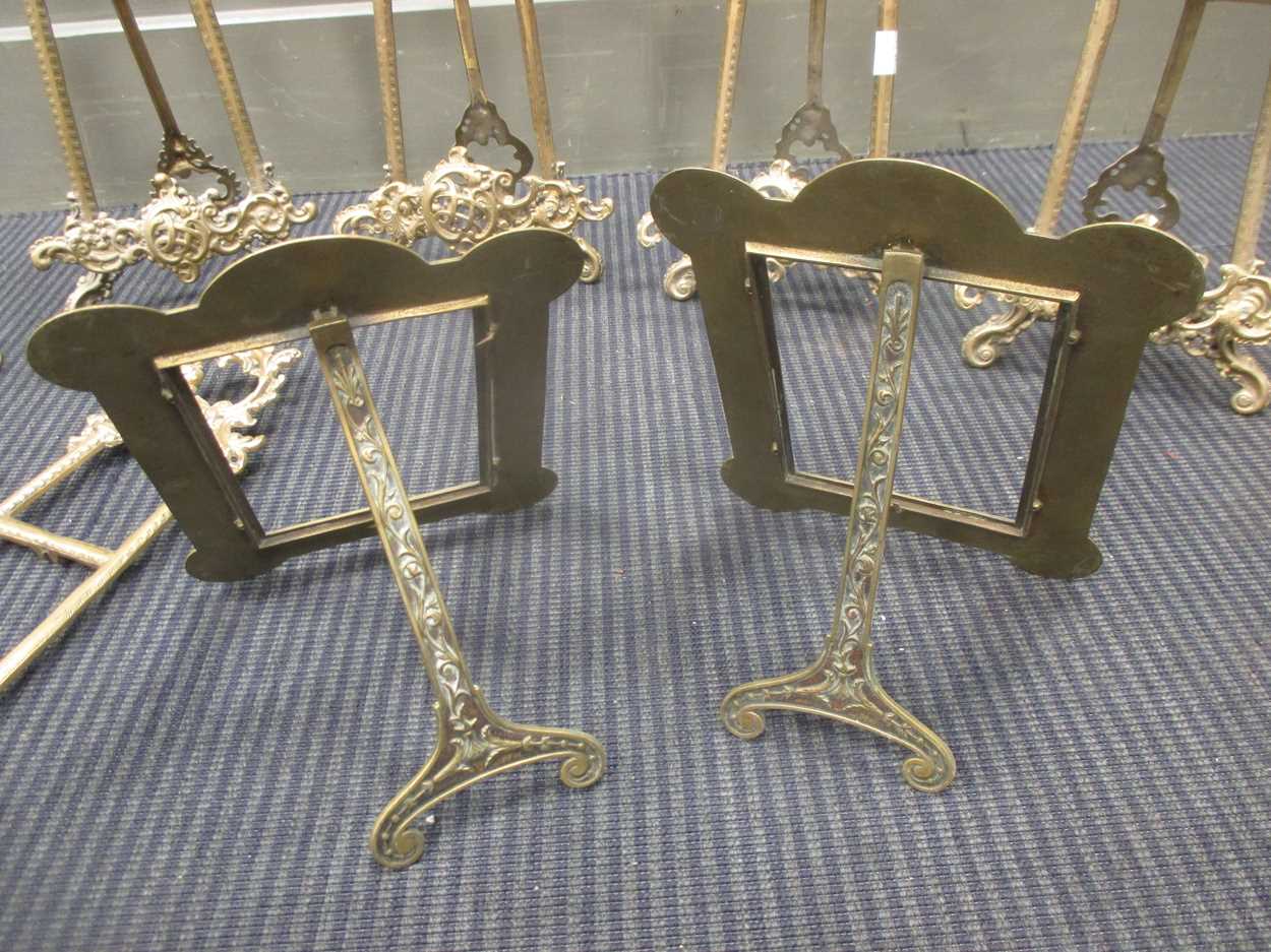 A set of six brass photograph stands, together with a pair of brass photograph frames (8) - Image 4 of 7