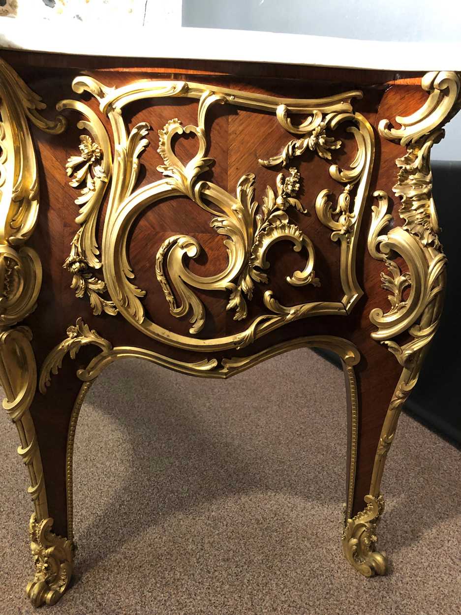 A Louis XV style ormolu mounted kingwood commode by Henry Dasson, - Image 10 of 12