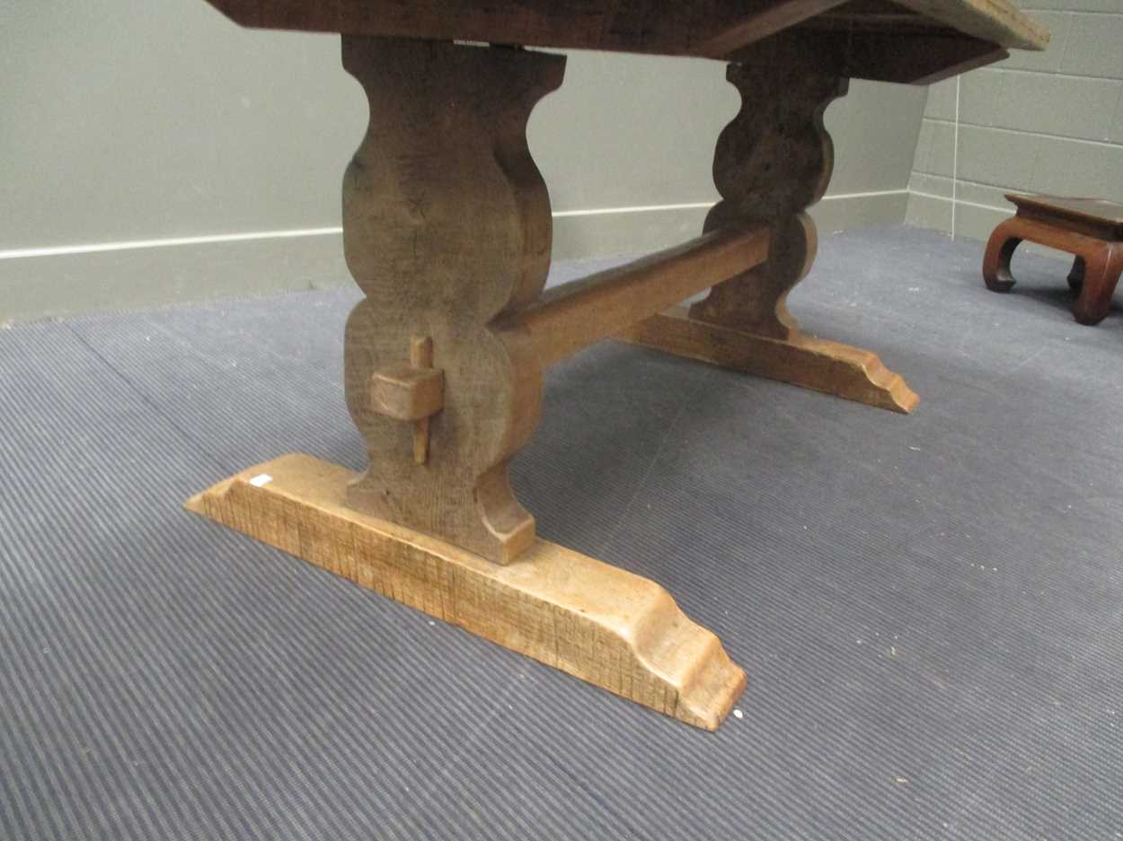 An oak refectory table, - Image 2 of 6
