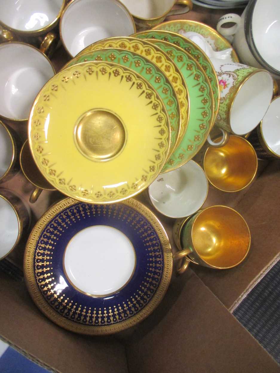 A Limoges Delvaux part coffee service together with a quantity of porcelain tea and coffee part - Bild 13 aus 19