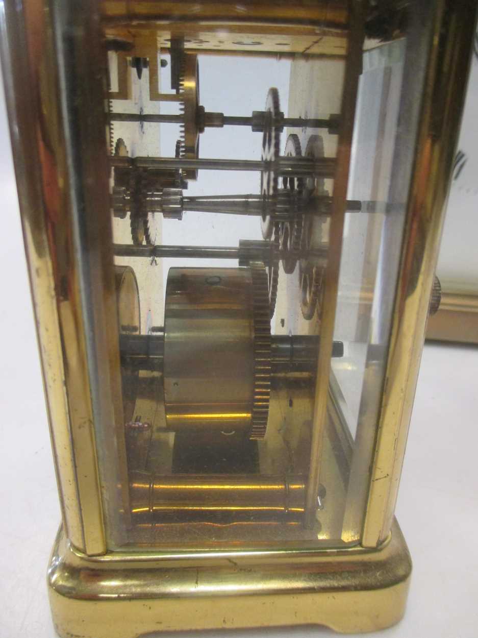 An Edwardian brass carriage clock, 13cm high and a mid 20th century carriage clock (2)Footnote: - Bild 6 aus 6
