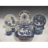 A small quantity of Spode Italian pattern and other blue and white wares