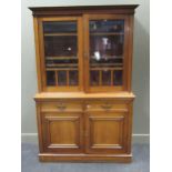 An early 20th century mahogany bookcase 200 x 126 x 52cm(100)