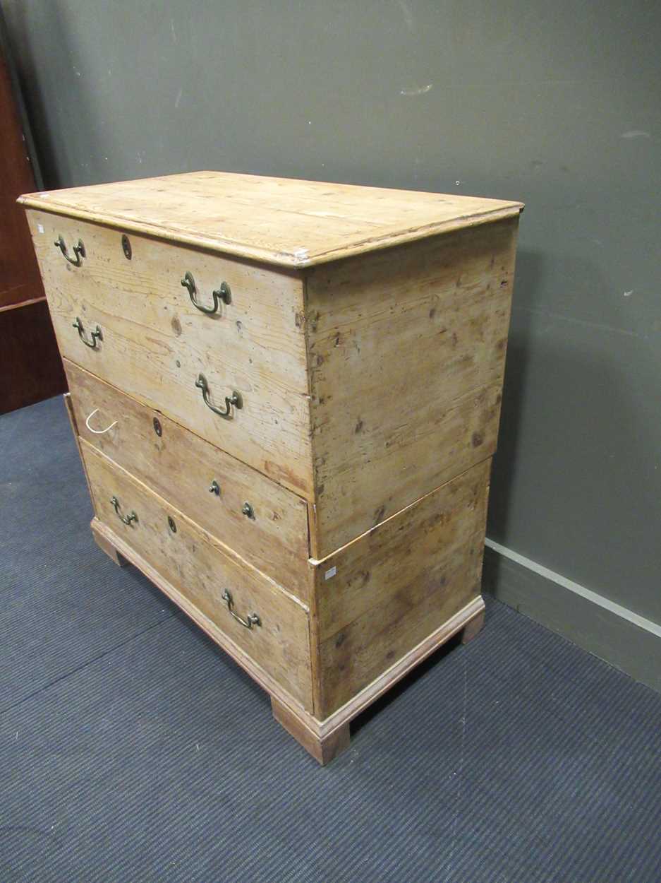 A 19th century pine chest with hinged top and drawers under 96 x 98 x 50cm - Bild 2 aus 7