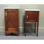 Two Edwardian mahogany and grey veined white marble top bed side cabinets, 723 x 36,5 x 37cm, 77 x