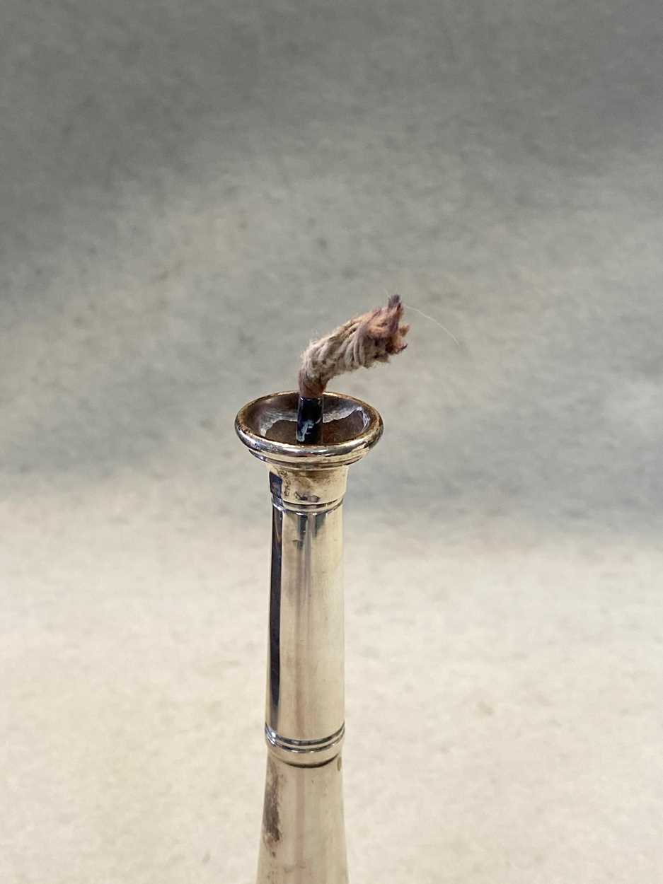 A George V silver novelty table cigar lighter, - Image 5 of 11