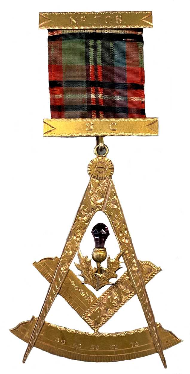 An early 20th century Masonic Scottish Constitution Past Master's Jewel, - Image 2 of 6