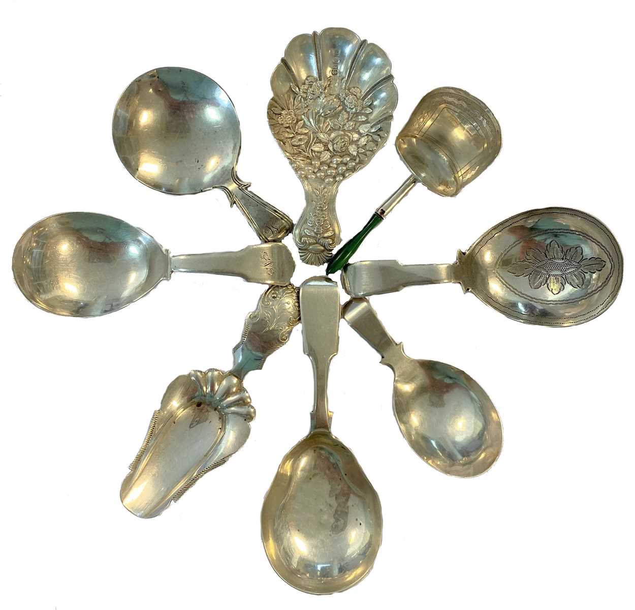 A collection of 8 silver tea caddy spoons, - Image 2 of 10