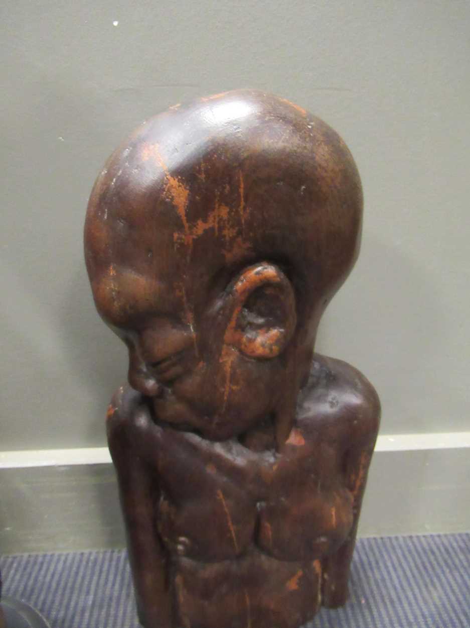 A Makonde tree of life carving on stand 70cm high together with a Bamileke carving of a face - Image 8 of 11