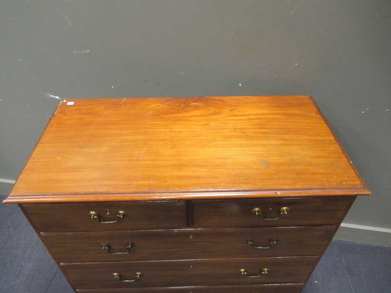 A 19th century mahogany chest of drawers, 102 x 103 x 51cm - Image 4 of 6