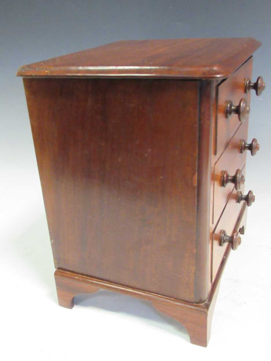 A 19th century mahogany miniature chest of drawers, 31cm high - Image 3 of 7