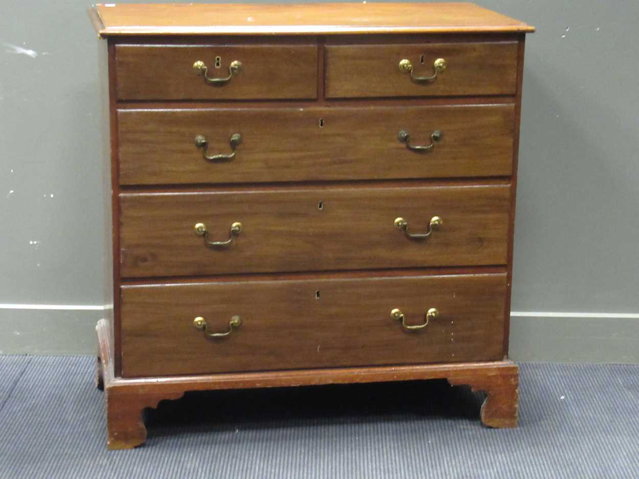 A 19th century mahogany chest of drawers, 102 x 103 x 51cm