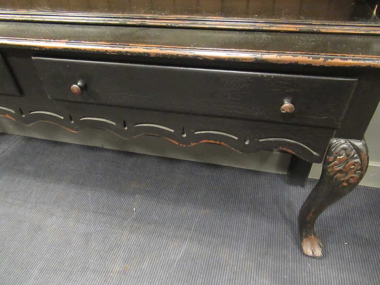 A black painted dresser, with two shelved plate rack above two long drawers on cabriole front legs - Image 2 of 7