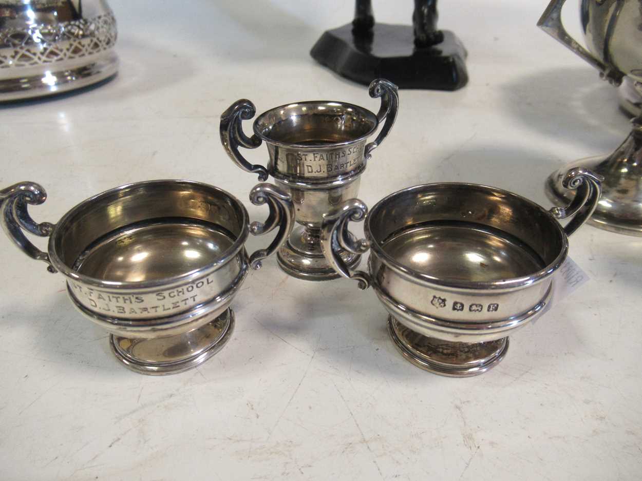 Three miniature silver trophy cups, another larger, a pair of electroplate bottle coasters, a - Image 3 of 5