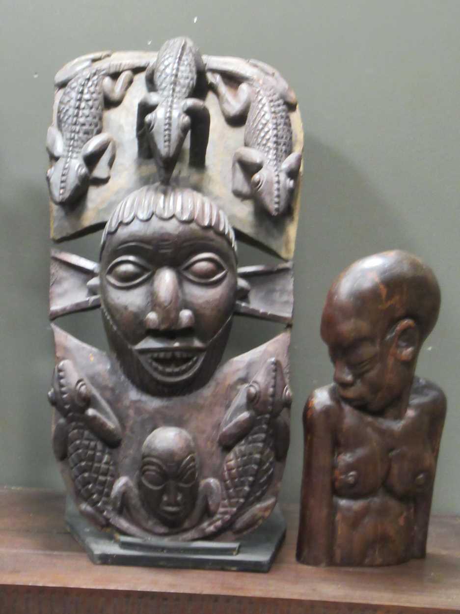 A Makonde tree of life carving on stand 70cm high together with a Bamileke carving of a face - Image 2 of 11