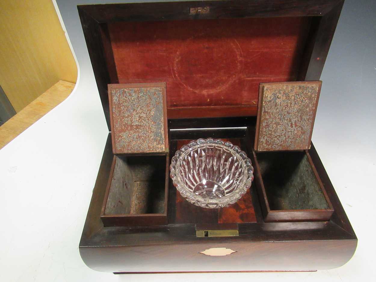 A good 19th century bombé tea caddy with specimen wood inlaid top - Image 8 of 8