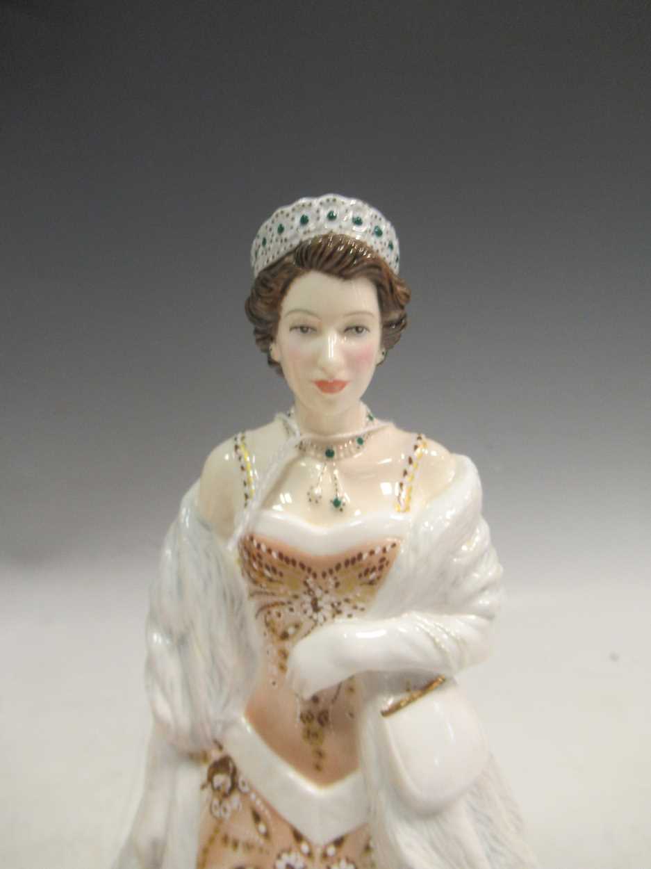 A Royal Doulton model of Queen Elizabeth I and another of Queen Elizabeth II, from the Young - Image 2 of 5