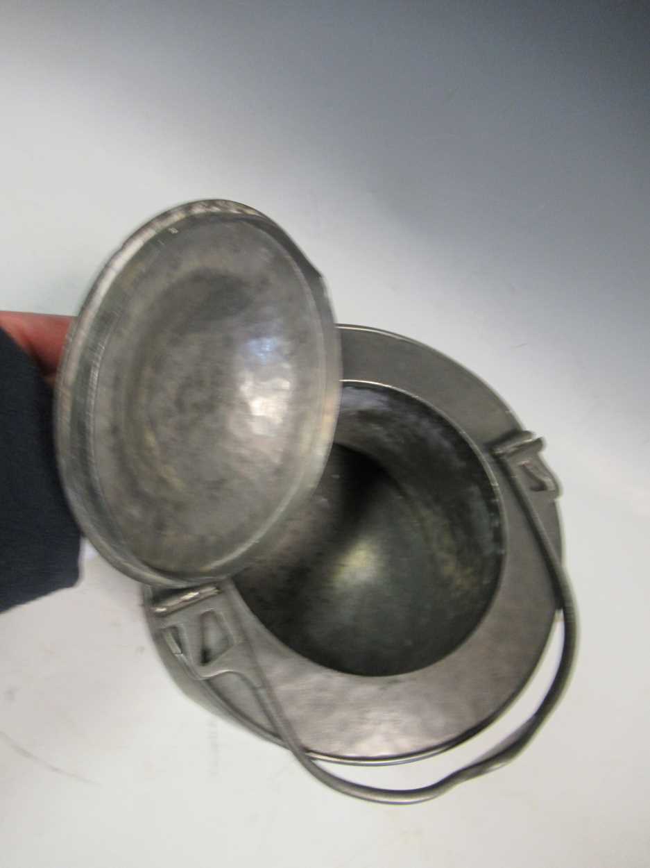 An Arts & Crafts pewter biscuit barrel, 17cm highCondition report: Markings and scratches - Image 2 of 11