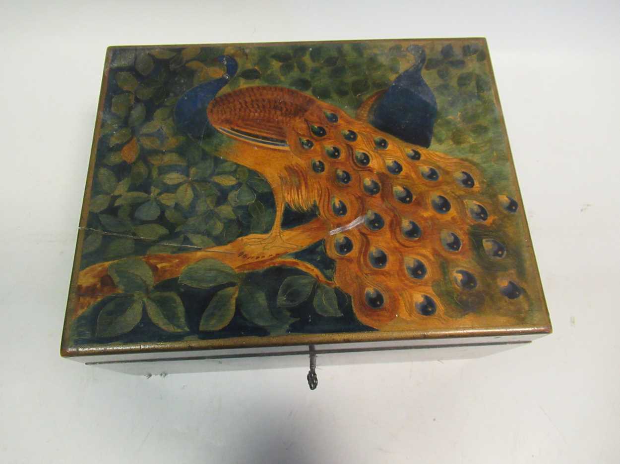 A late 19th century painted box decorated with peacocks 13 x 16.5 x 21cm - Image 4 of 9