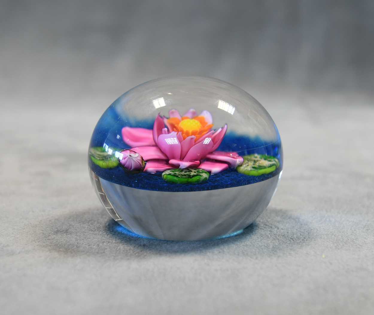 Two Ken Rosenfeld glass paperweights, - Image 4 of 9