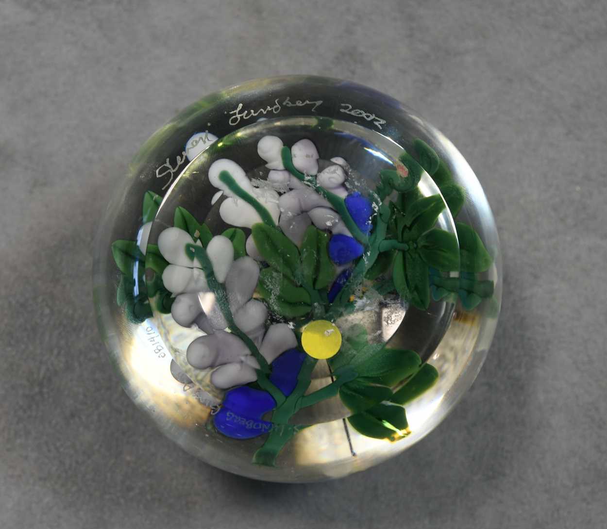 A group of six Lundberg Studio paperweights, - Image 6 of 24
