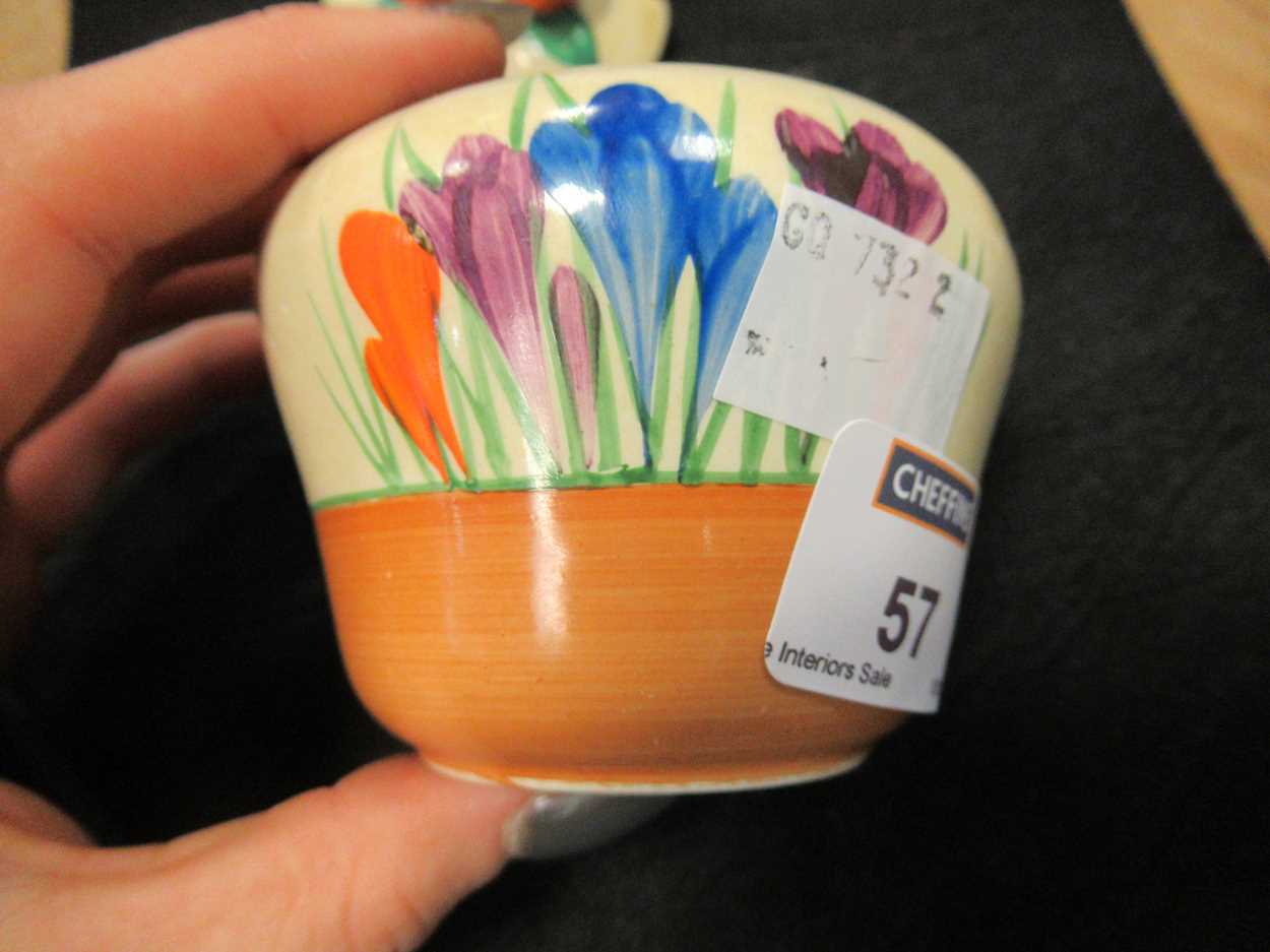 Clarice Cliff - a 'Crocus' pattern conserve pot and lidCondition report: Generally good condition. - Bild 8 aus 11