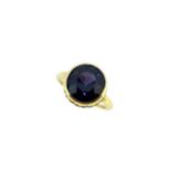 A single stone spinel ring,
