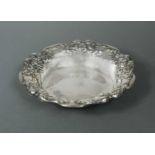 An early 20th century American metalwares silver fruit bowl,