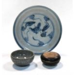 A Chinese provincial porcelain blue and white small dish, late Ming Dynasty, circa 1600,