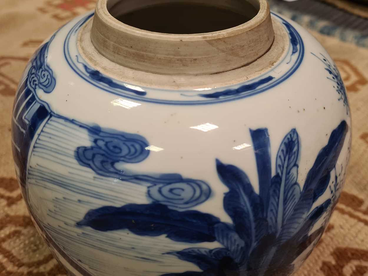 A Chinese blue and white porcelain ginger jar, Qing Dynasty, Kangxi (1662-1722), - Bild 11 aus 13