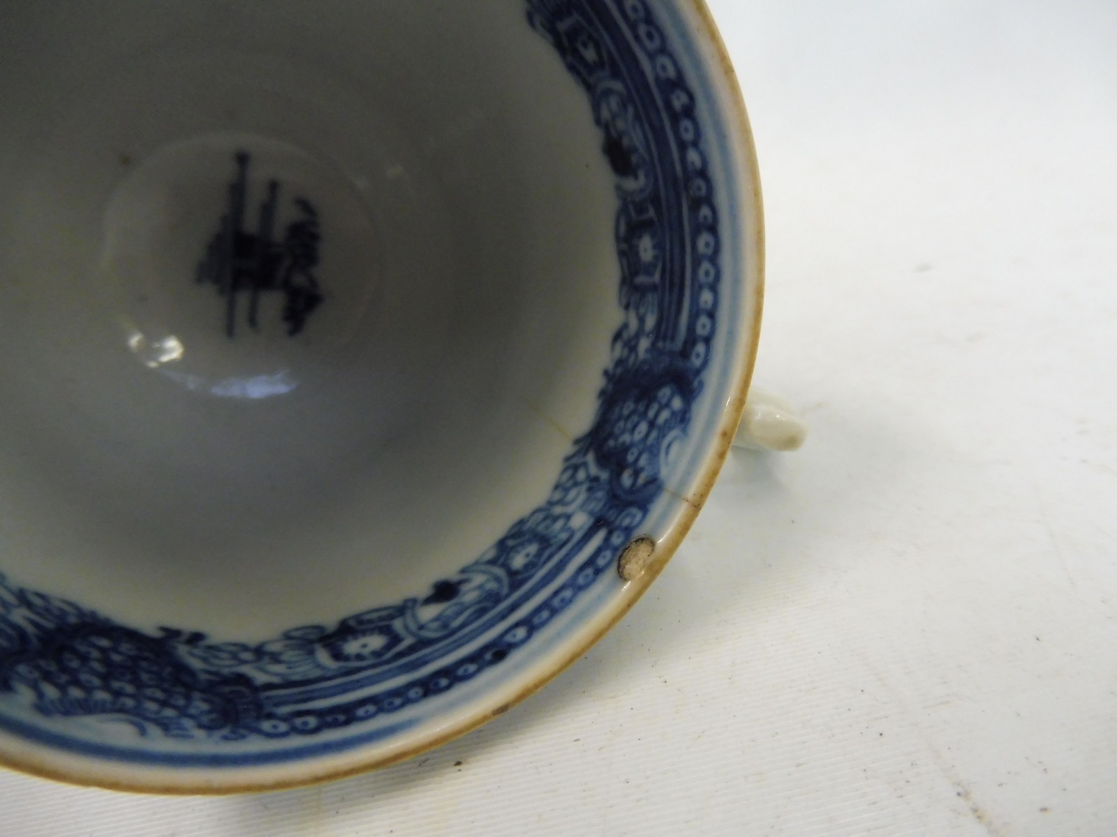 Two 19th Century blue and white cups, probably Chinese. - Image 4 of 6
