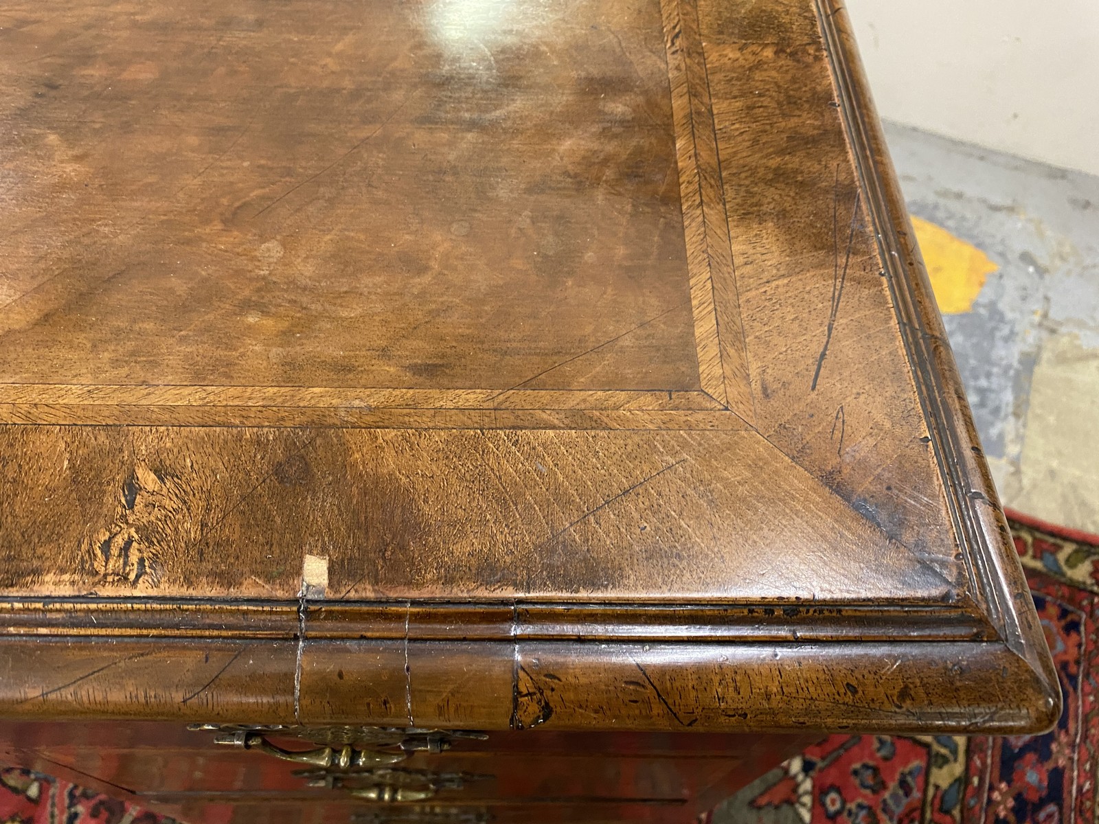 A walnut twin pedestal writing desk, late 19th Century in a Georgian style, 41" w x 30" h x 21 1/ - Image 3 of 10