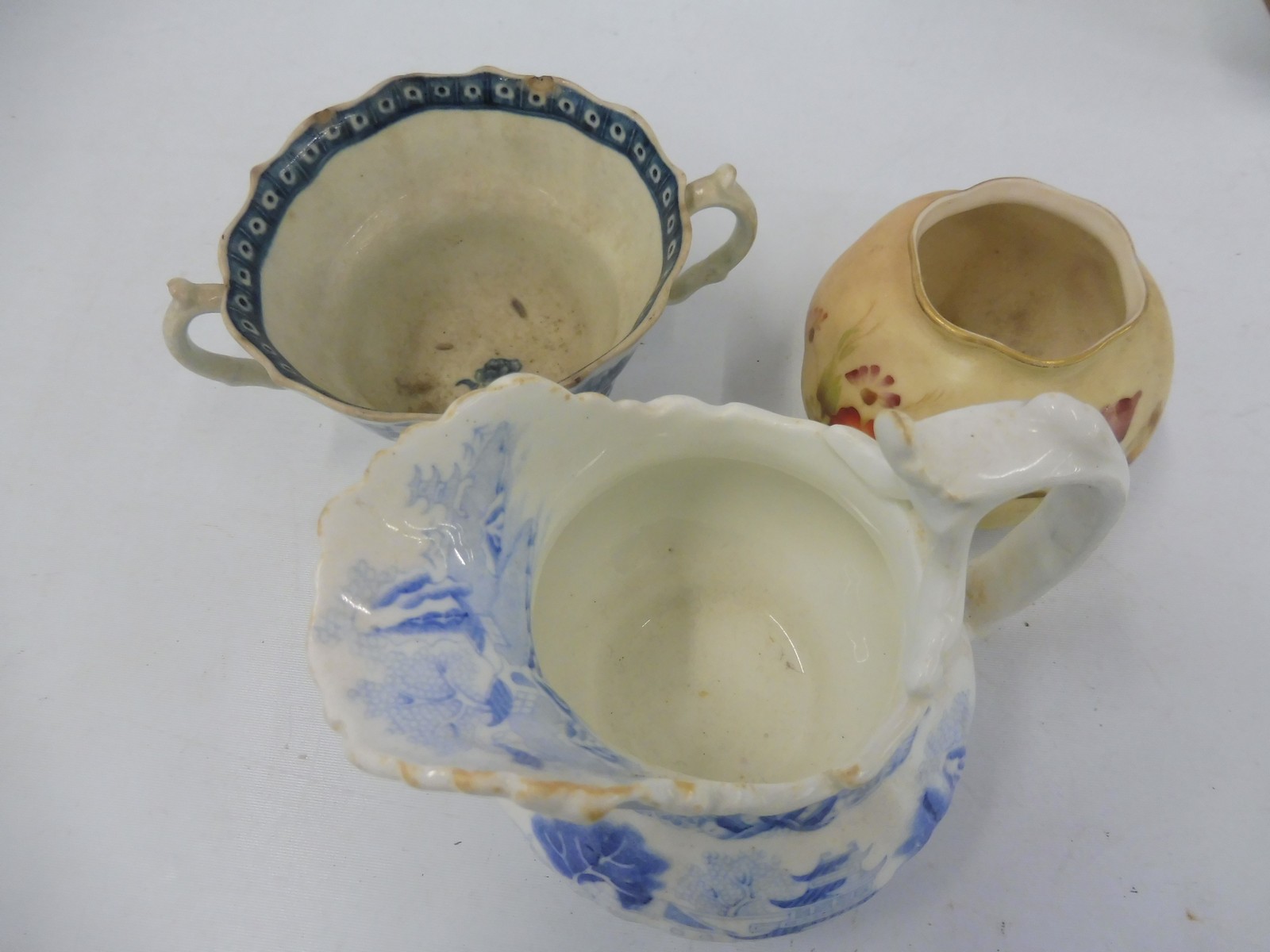 A 19th Century blue and white 'pearlware' pedestal bowl and liner, possibly Worcester, 8" - Image 2 of 6