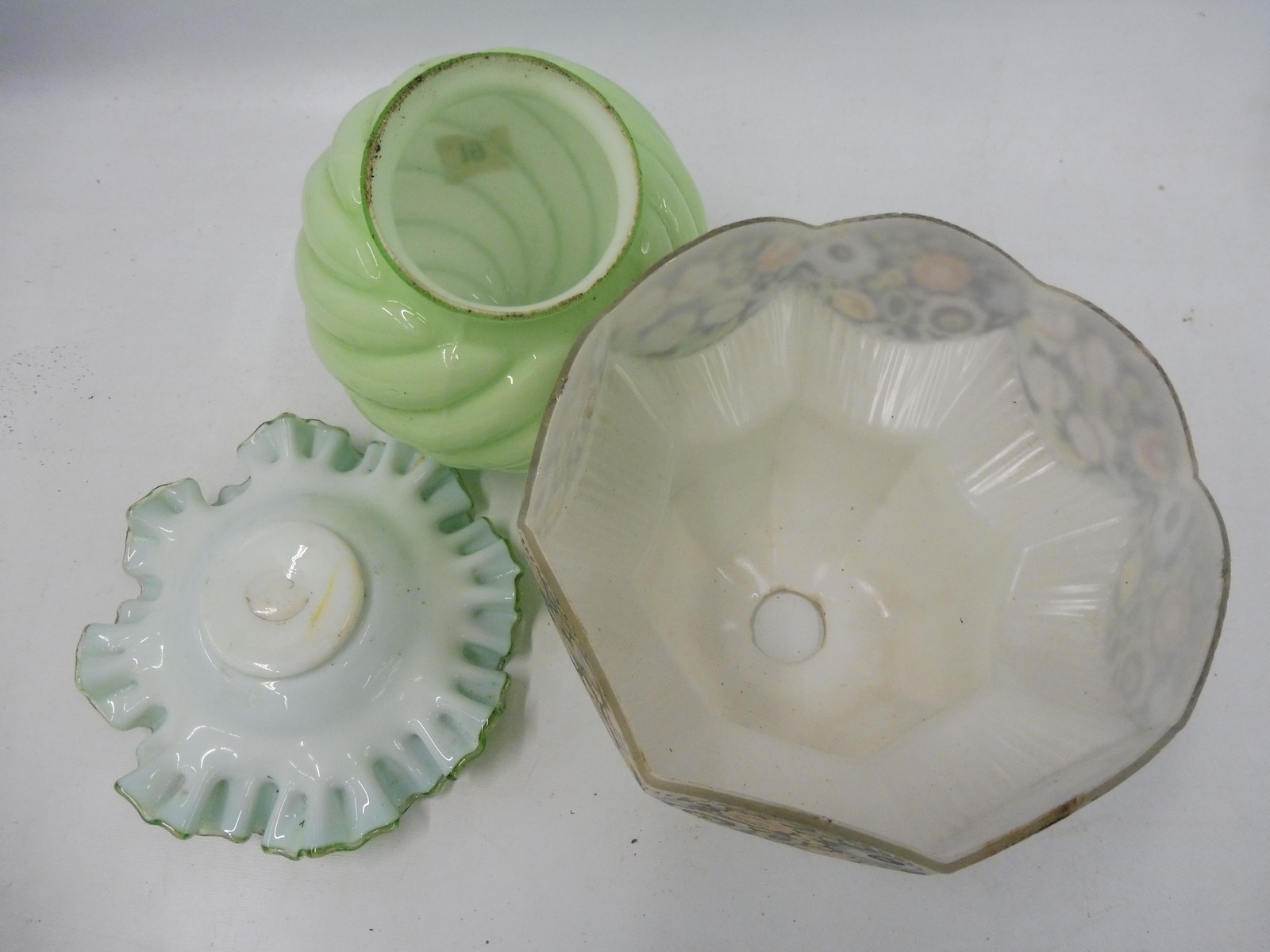 A collection of mostly early 20th Century glass light shades including a vaseline glass example. - Image 2 of 5