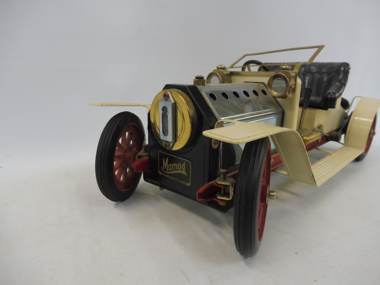 A Mamod 'Steam Roadster' live steam model of an Edwardian motor car. - Image 2 of 5