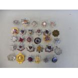 A tray of Fire Brigade badges, buttons, embroidered badges etc.