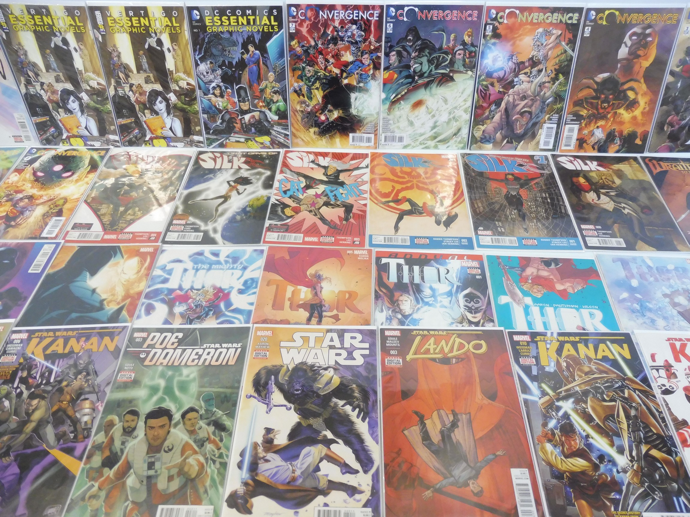 A quantity of assorted comics of different genres. - Image 4 of 6