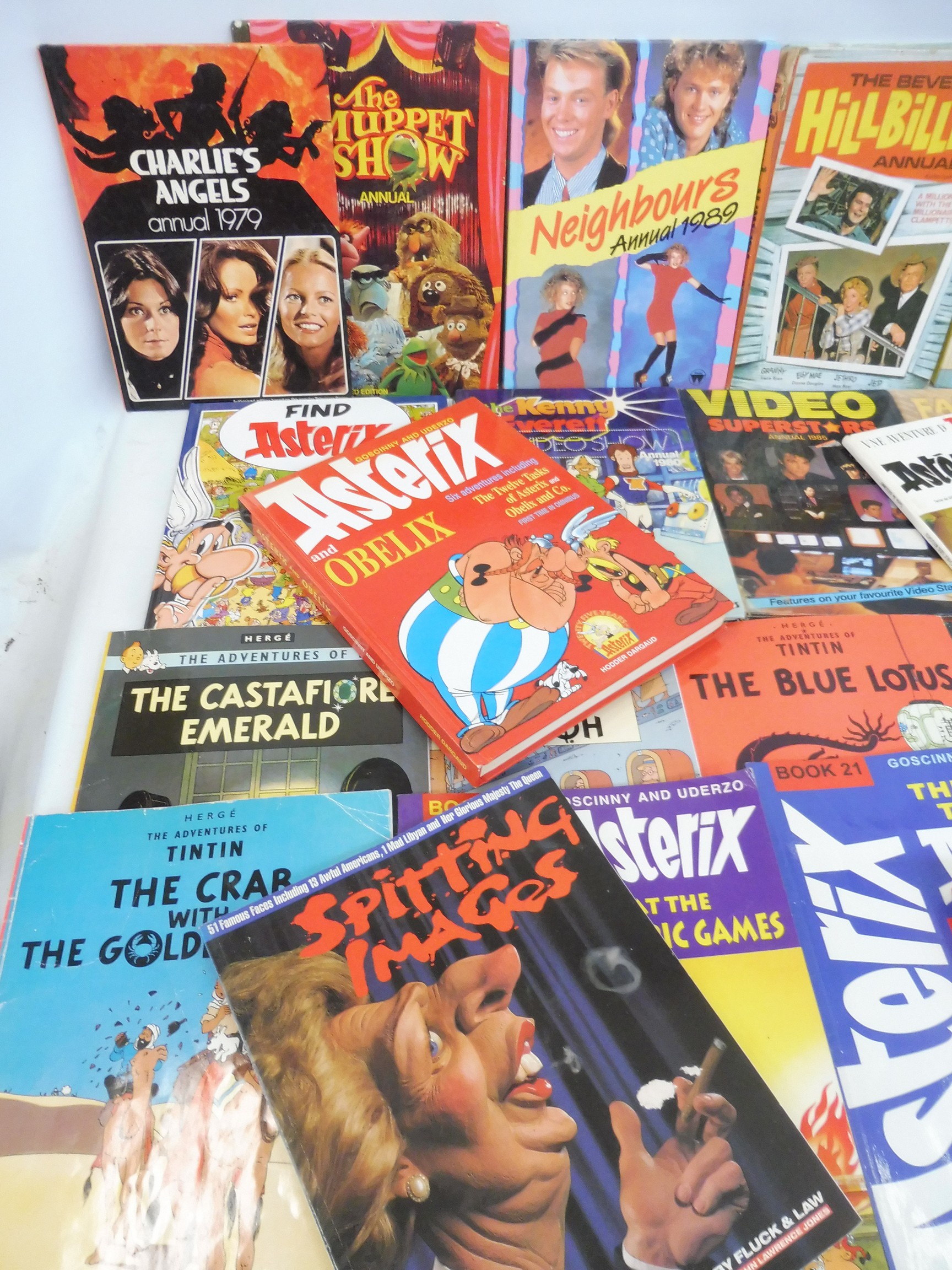 A quantity of mainly TV related annuals including Starskey and Hutch, Asterix and Tin Tin. - Image 2 of 3