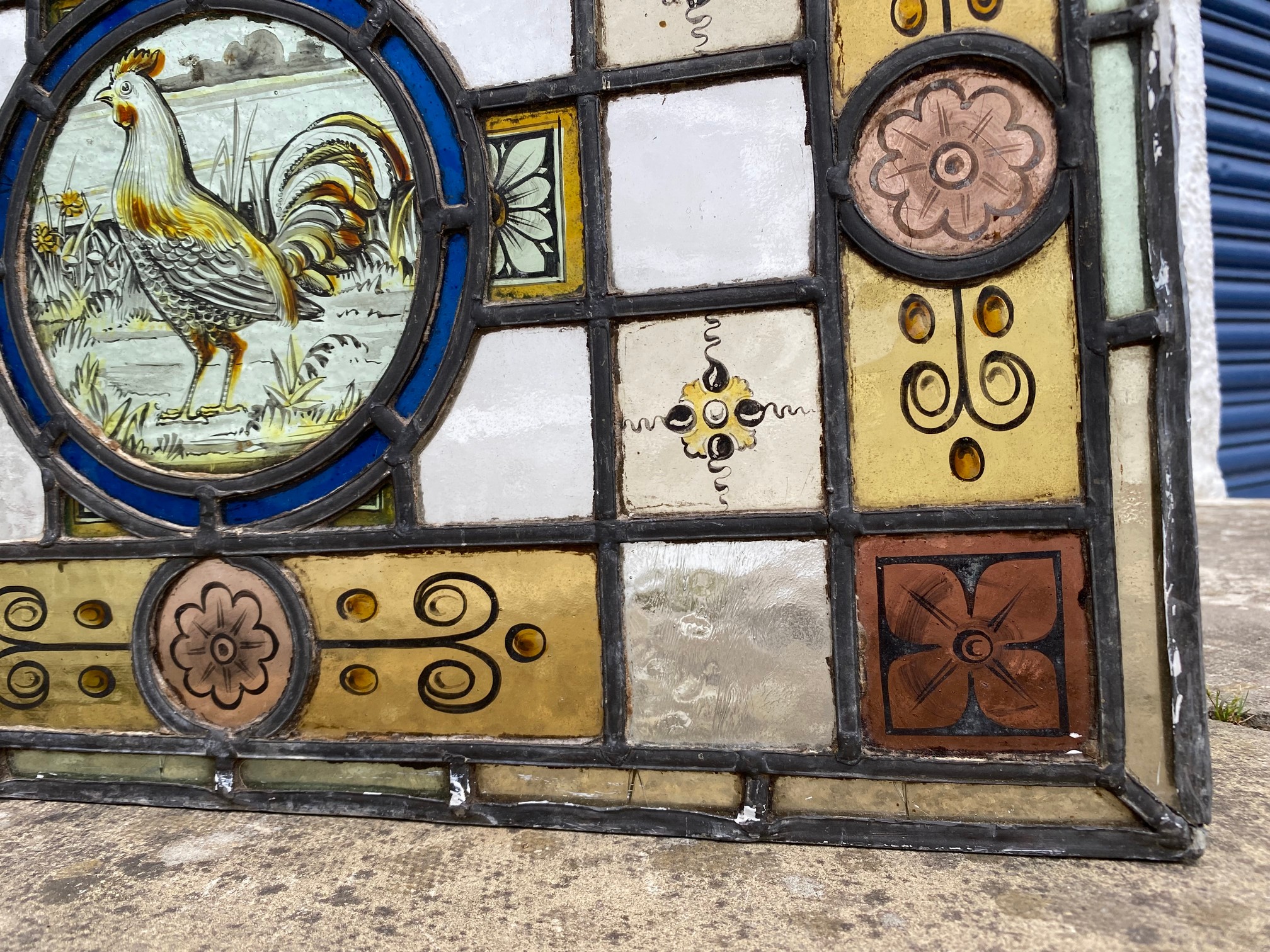 A Courage Brewery stained glass panel featuring a cockerel to the centre, 18 1/4 x 12". - Image 4 of 7