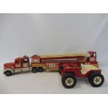 A large scale Mack American fire tender and Jeep.