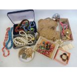 A box of mixed jewellery and collectables.